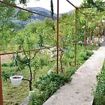 Appartamento Family 4-Bdr Apartment With Pool *