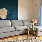 Family 4-Bdr Apartment With Pool Appartamento *