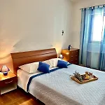 Family 4-Bdr Apartment With Pool Appartamento Klis